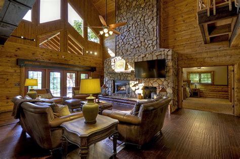 Great location for atv riding, snowmobiling book online or call us today to plan your stay at wild fox cabins! Fox Run Lodge Rental Cabin | Cuddle Up Cabin Rentals