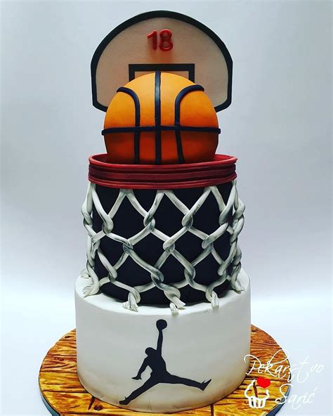 Basketball Cake 🏀 Cake By Ana Cakesdecor