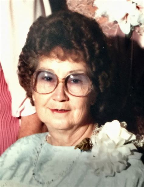 Obituary Of Doris Whitmire Caves Legacy Funeral Home And Crematio