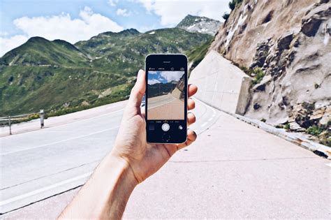 ils prennent des selfies dans un lieu très photogénique sans se douter que leur geste va causer