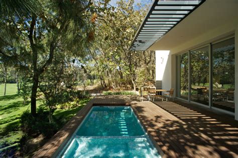 Un cuento de los hermanos grimm hermanos grimm. Casa en el Bosque - Agraz Arquitectos