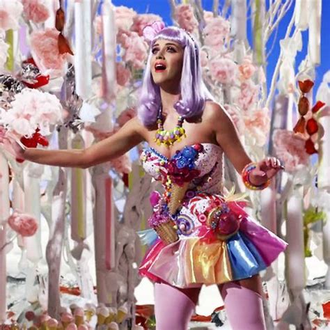 Katy Perry Wearing Candy And Ice Cream In California Gurls Music Video Inspired By The