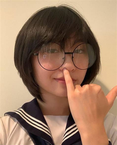 Pin By Fakhrurozyh On Attarashi Gakko Suzuka Pretty Girls Selfies