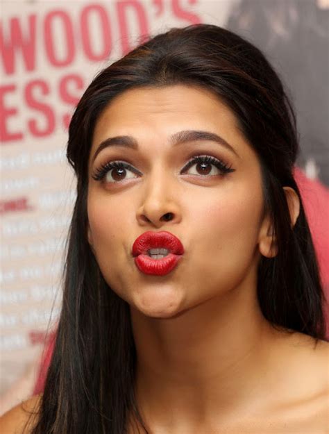 Top Kissable Lips Of Bollywood Hot Actress Seducing Poses ~ Only Wallpapers Gallery