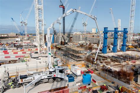 video four years after hinkley point c s start time lapse video captures progress