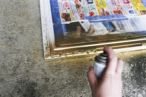How To Paint A Mirror Frame