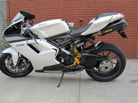 Buy Ducati 1198 2009 White Mint Condition Low Miles No On 2040 Motos