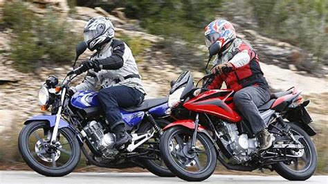 Here are the latest honda cbf 125 from 2016 motorcycle deals at autoscout24, europe's largest online car market. Vergleichstest Honda CBF 125 gegen Yamaha YBR 125 ...