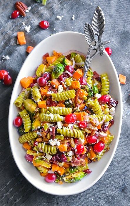 From the classic itallian pasta salad to the delicious bacon ranch pasta salad to vegan pasta salad, here are the 99 best pasta salad recipes at one whether you are looking for some quick and easy pasta salad recipe for a crowd of 50 or you want to cheer up your kids after their favorite football. Easy Fall Pasta Salad - Christmas Pasta Salad Recipe