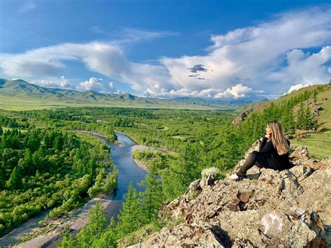 50 Best Mountain Quotes for Instagram Captions | Travelleries