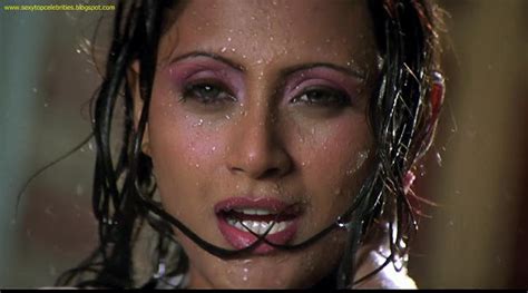 Sexy Top Celebrities Rimi Sen Hot Wet With Abhishek Bachchan Dhoom