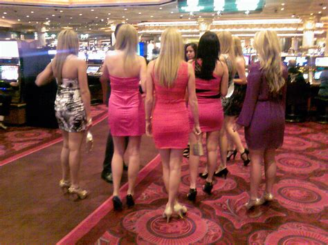 Las Vegas Girls A Photo On Flickriver