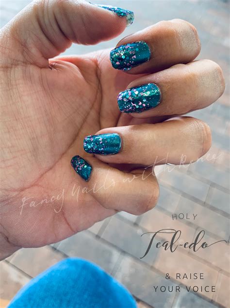 Nail polish sample set 2020/2021 fall/winter catalog solids, glitters, nail art, french, petite, pedicure minus the retired sets. Color Street Holy Teal-Edo and Raise Your Voice overlay. # ...