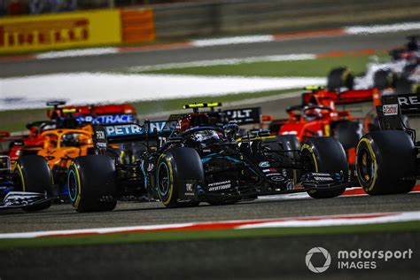 Find the full list of 2021 races including photos and videos, results, highlights and the biggest news stories. F1 Grand Prix Bahrein uitslag: Hamilton wint, Grosjean ...