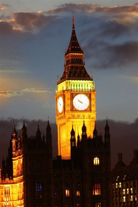 Big Ben Am Abend Westminster London Stockbild Bild Von Stadt Platz