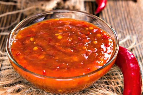 Homemade Chili Garlic Sauce Recipe Housewife How Tos