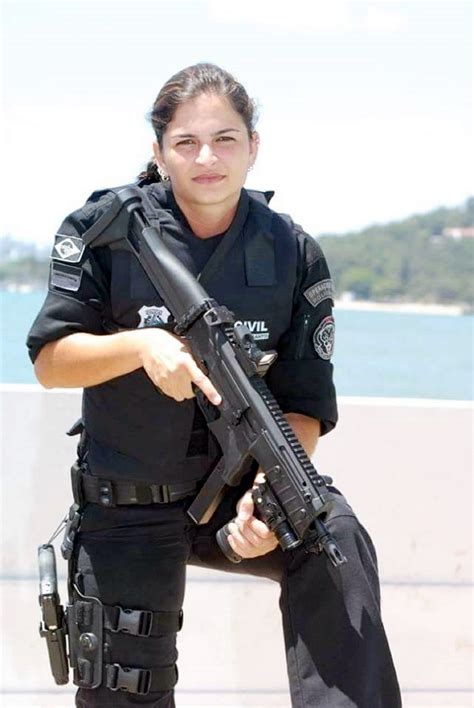 Pin De Gil Vicente De Andrade Em Policias Civis Brasil Mulheres