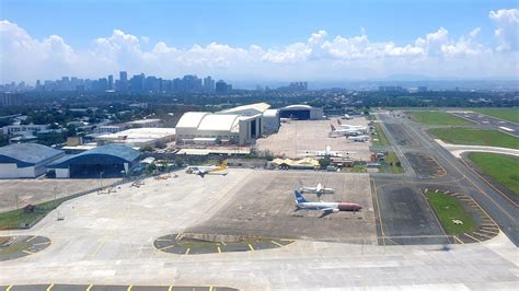 Cebu Pacific Airbus A320 Departing Naia Terminal 3 On Runway 13 Youtube