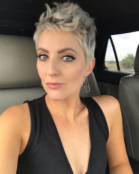 In this post, we have compiled 20 pixie haircuts for women over 50, includes sleek and classy pixies and help you figure out if a pixie hairstyle would work with your hairstyle and hair texture. 2021 Short Haircuts Female - 30+ » Trendiem