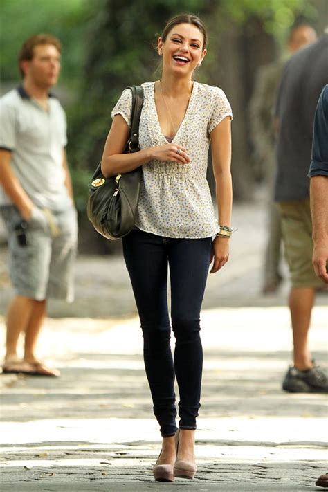 Mila Kunis Style Pictures And Profile We Stalk The Friends With