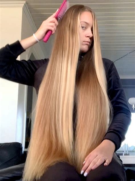 VIDEO - Long Norwegian hair - RealRapunzels