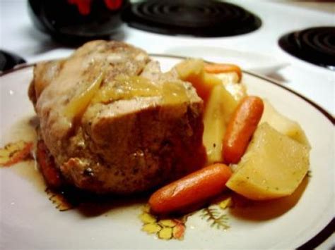 Share on facebook share on twitter. Rôti de porc à la mijoteuse de Esther b- Passion Recettes
