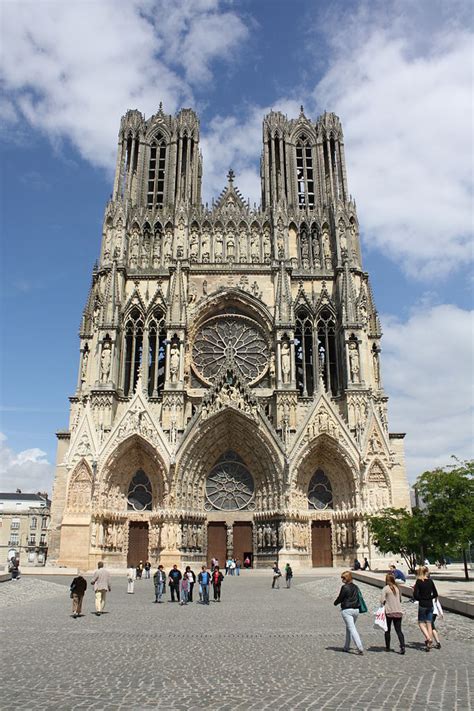 La façade de la cathédrale de reims : bensozia: Today's Cathedral: Reims