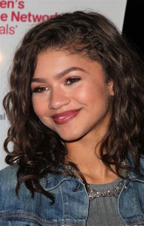 Zendaya ‘put Your Money Where The Miracles Are Campaign Launch In