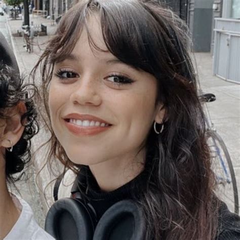 Jenna Ortega Icon Pfp Aesthetic Jenna Ortega Celebrities Ortega