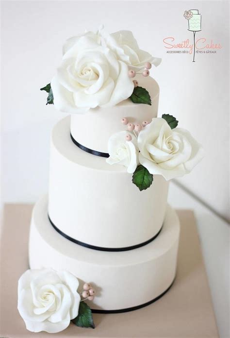 Ivory Wedding Cake Decorated Cake By Sweetly Cakes Cakesdecor