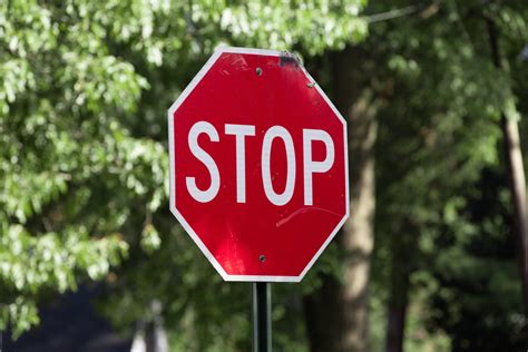 Stop Sign Or Red Light — Mallory Lollar Holt And Associates Pc
