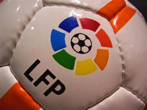 Vídeo transmisiones en directo de partidos de fútbol / spain. Alineaciones Jornada 17. Liga Española 2015
