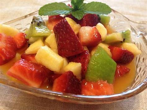 Ciao, we are writing this post under the tuscan sun. Macedonia di frutta, dessert ipocalorico - Idee Green