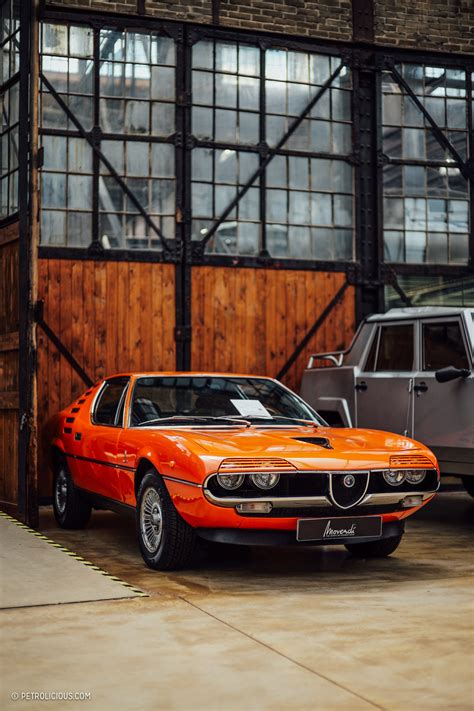 GALLERY: Inside Dusseldorf's Vintage Car Mecca, Classic ...