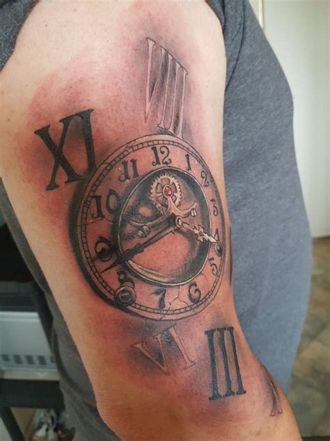 3d Realism Clock By Kyle Bigger The Grasshopper Harrow Time Piece