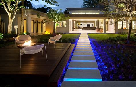 Backyard walkway lighting modern landscape lighting modern landscaping outdoor landscape lighting landscape design hardscape project pictures of the rib fixture by zero lighting. modern lighting walkway | http://lomets.com