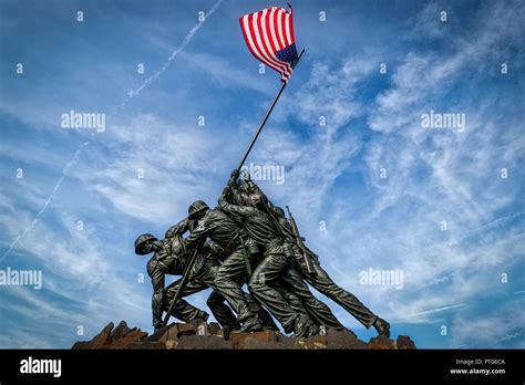 The Marine Corps War Memorial In Arlington Virginia Stock Photo Alamy