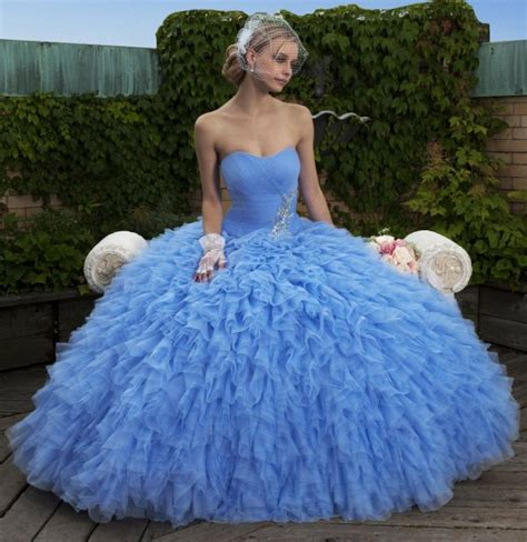 Sandali gioiello da sposa sophia webster. Gli abiti da sposa blu 2013 per essere originali nel ...