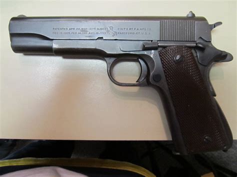 I Have A M1911a1 Carried By My Grandfather In Wwii The Seria Gun
