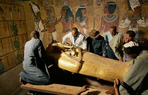 King Tut Unmasked Photo 2 Pictures Cbs News