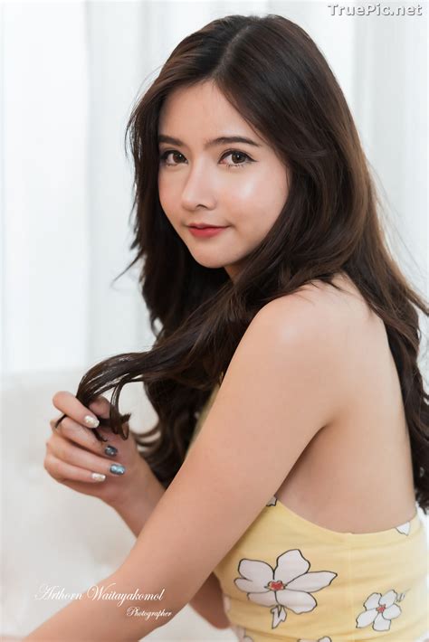 Thailand Model Aintoaon Nantawong Sweet Girl Photo