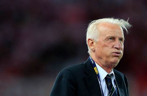 Diese seite liefert eine übersicht über alle einsätze des schiedsrichters byron moreno in der saison 20/21 inklusive der gezeigten karten und der gegebenen elfmeter. Trapattoni risponde a Moreno: "La prigione non ti ha reso ...