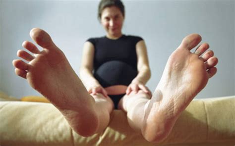 Nogi w ciąży mogą być lekkie i piękne KobietaMag pl