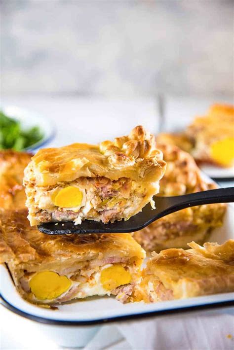 The Ultimate Bacon And Egg Pie Breakfast Pie The Flavor Bender