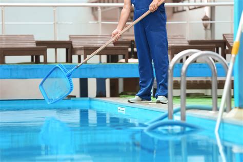 4 Qualities Of The Best Pool Cleaning Service