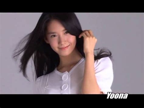 Royal princess look once again! Yoona(SNSD) - 07.07.19 Pre debut - YouTube
