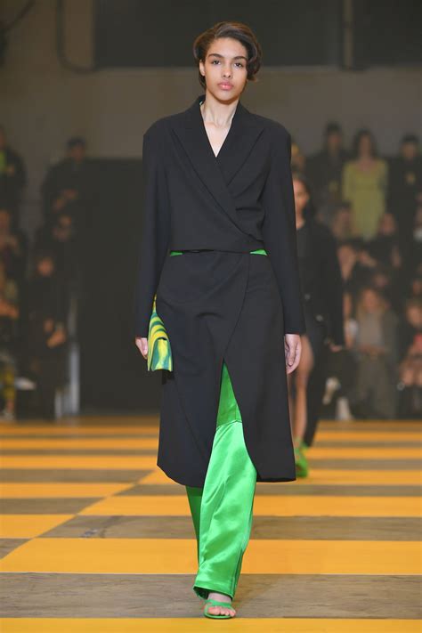 The Best Paris Fashion Week Runway Looks Fall 2019 Off White Green