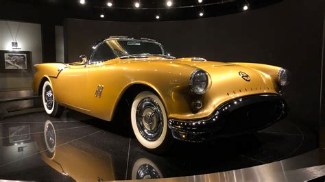 Quick Trip: Six Cool Cars at the Gateway Auto Museum ...
