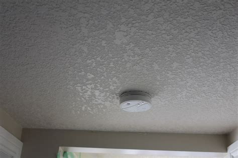 This helps compensate for unevenness of the ceiling. California Knockdown Ceiling Pictures | Taraba Home Review