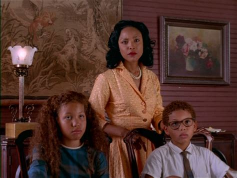 The story is set in 1962 louisiana. Eve's Bayou (DVD) - Allesoverfilm.nl | filmrecensies ...